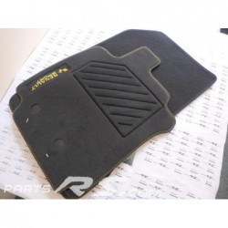 Dywaniki welurowe Renault...